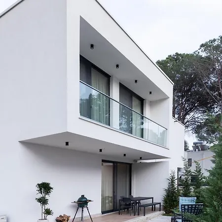 Mel - Quiet Luxury & Smart At San Pietro Premium Zone 빌라