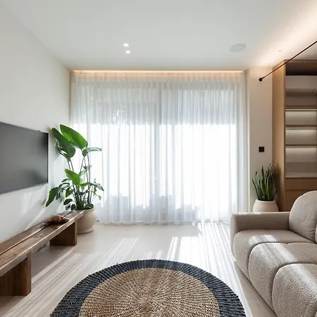 Mel - Quiet Luxury & Smart At San Pietro Premium Zone *