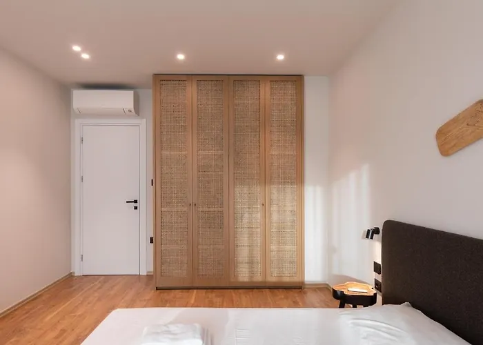 Mel - Quiet Luxury & Smart At San Pietro Premium Zone * Plazhi San Pietro